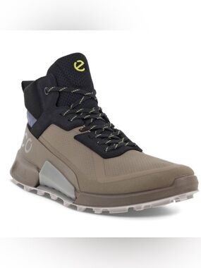 ECCO Men's Tan and Black High-Top Waterproof Sneakers